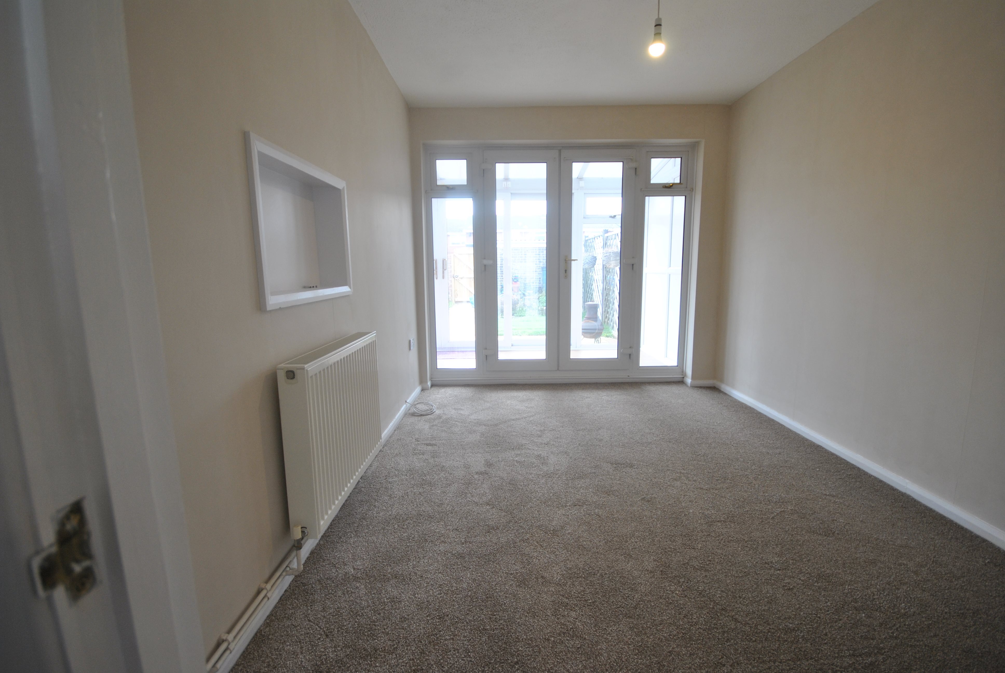 3 bed house to rent in Verbena Way, Weston-Super-Mare, BS22  - Property Image 3