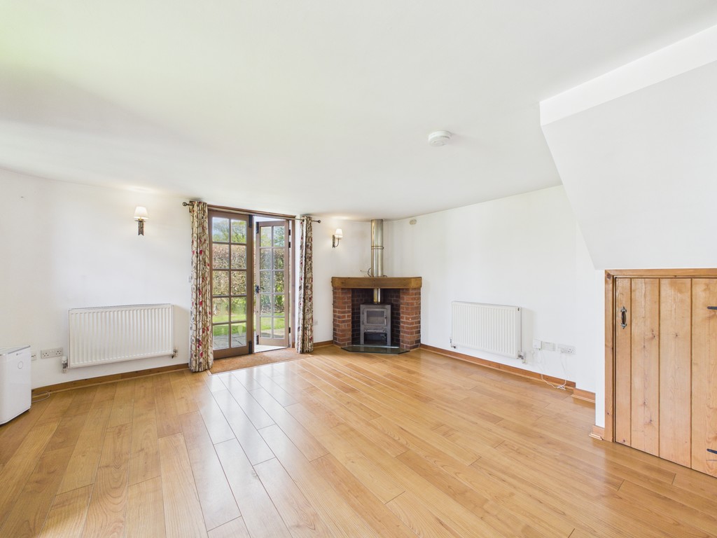 1 bed detached house to rent in The Old Sussex Stud  - Property Image 5