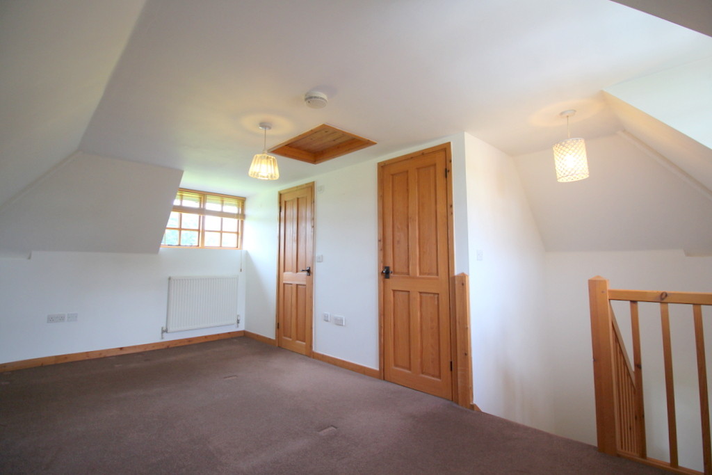 1 bed detached house to rent in The Old Sussex Stud - Property Image 8