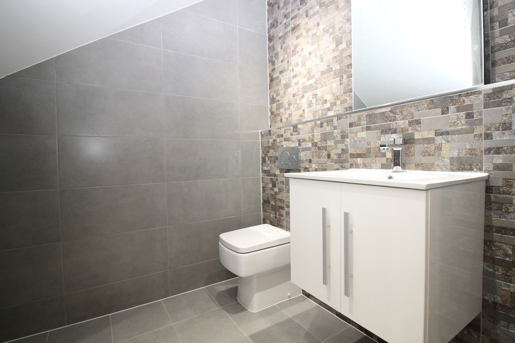 3 bed flat to rent in Brighton Road, Horsham, RH13  - Property Image 5