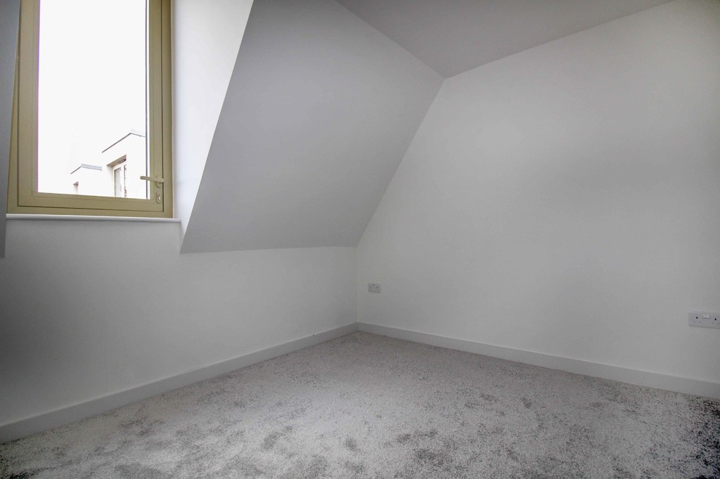 3 bed apartment to rent in Prewetts Mill, Mill Bay Lane, Horsham - Property Image 7