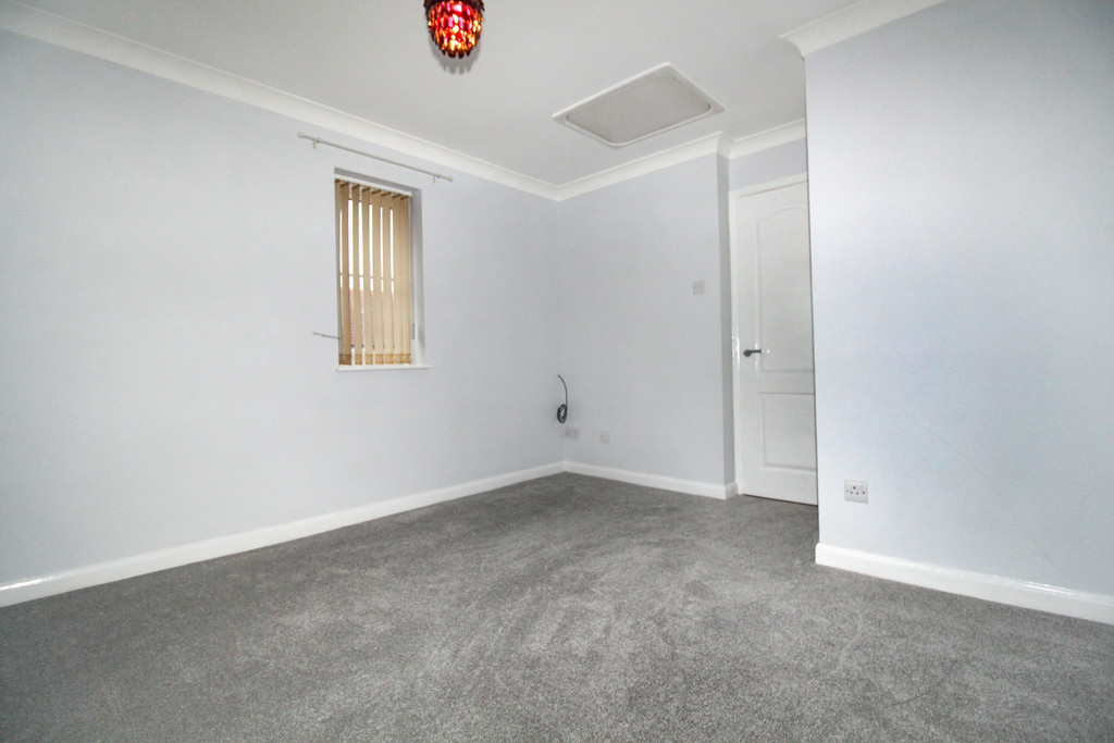 1 bed end of terrace house to rent in Wordsworth Place, Horsham  - Property Image 7