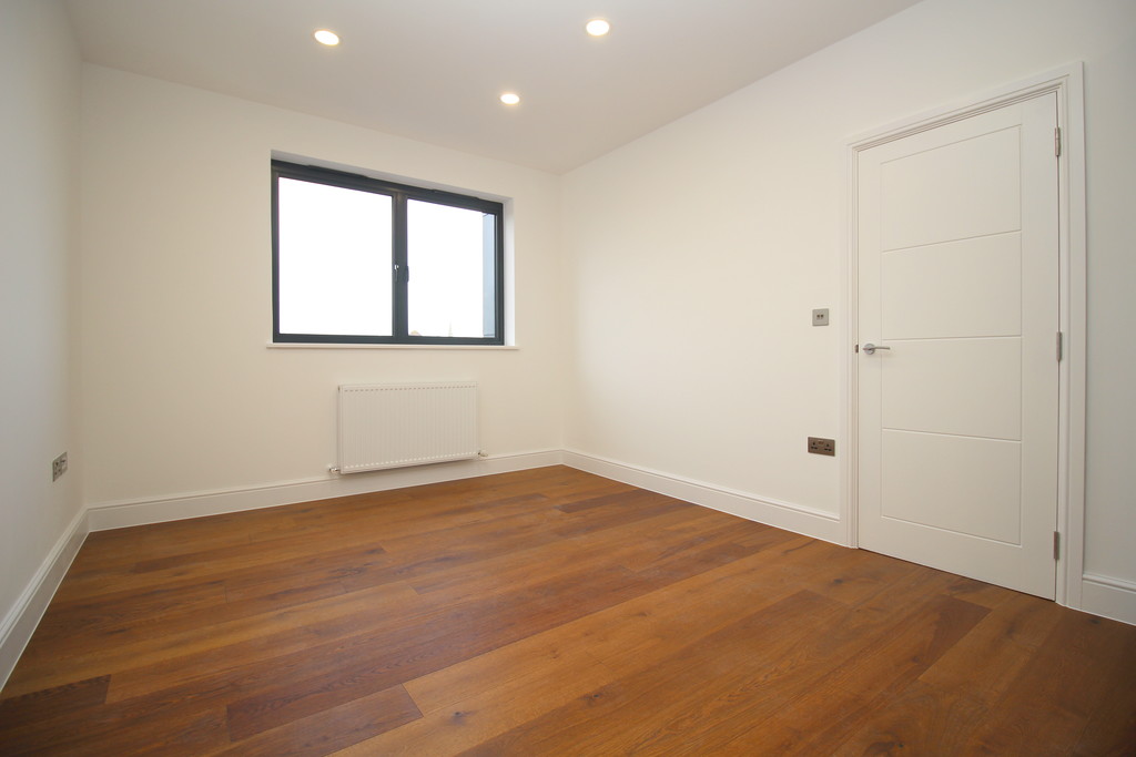 2 bed apartment to rent in Harrington House, Brighton Road, Horsham  - Property Image 6