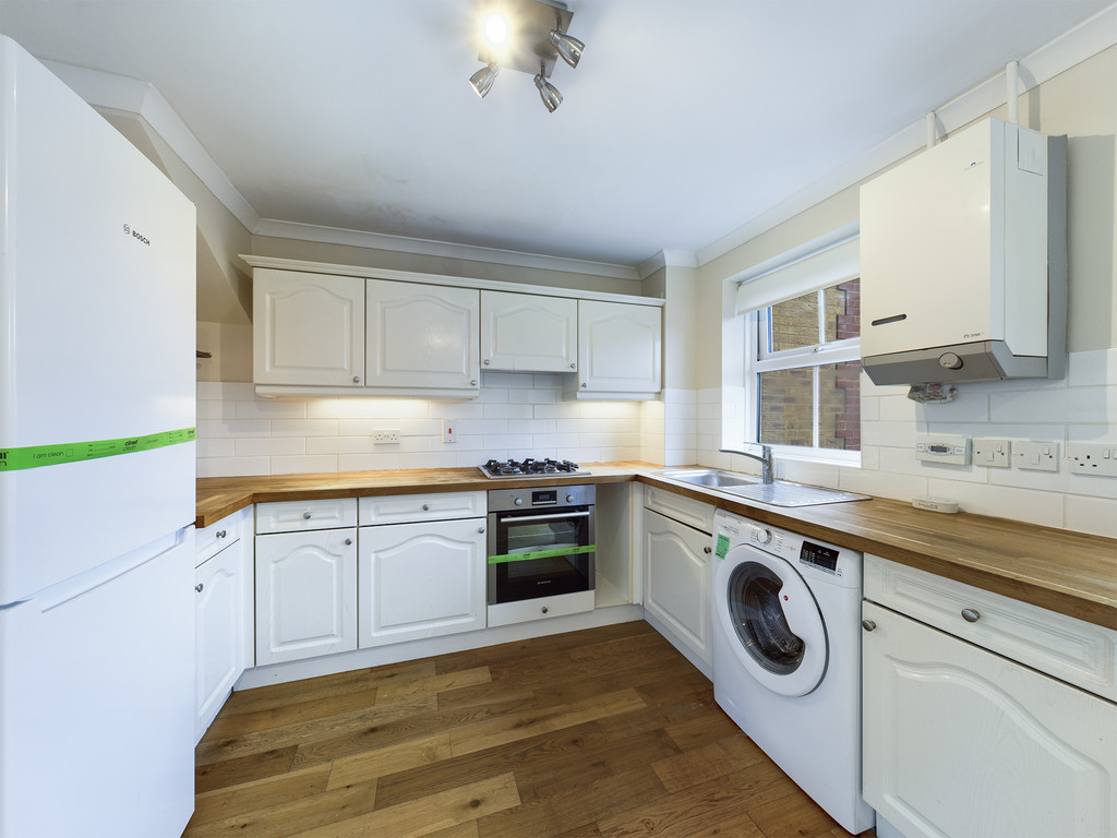 2 bed semi-detached house to rent in Milborne Road, Maidenbower, RH10  - Property Image 3