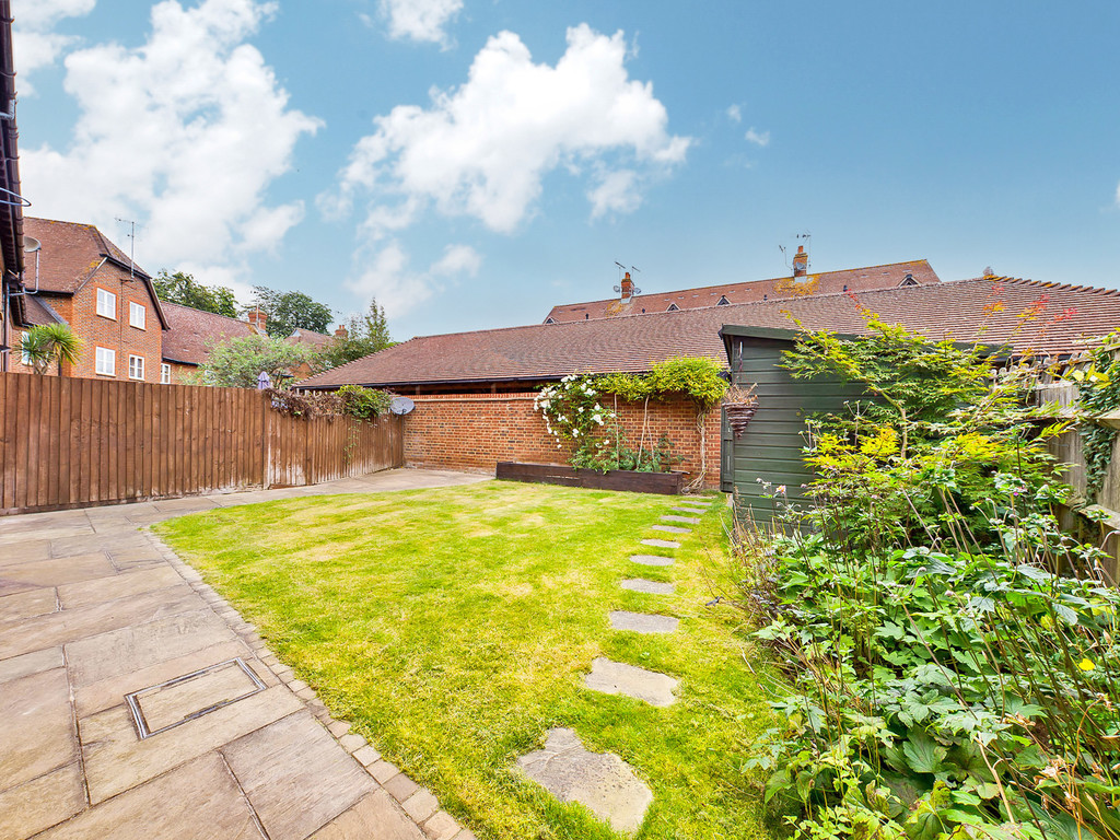 5 bed terraced house to rent in Barnes Wallis Avenue, Christs Hospital, RH13  - Property Image 12