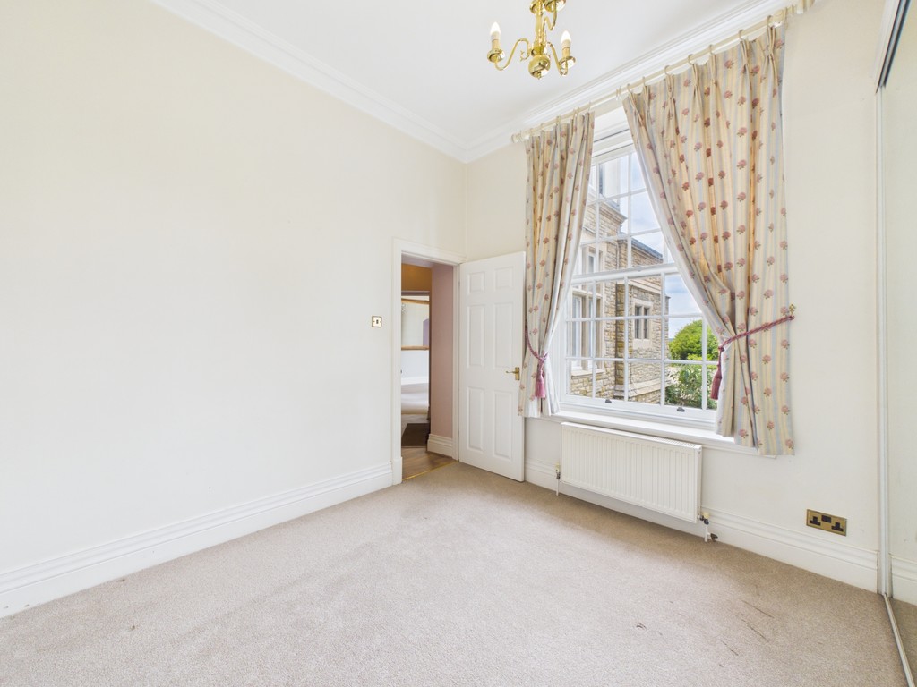 2 bed apartment to rent in Forest Road, Colgate  - Property Image 13