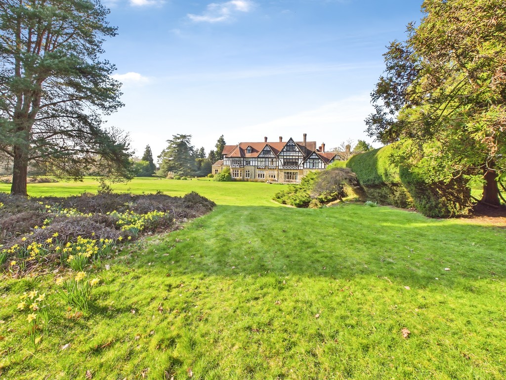 2 bed apartment to rent in Forest Road, Colgate  - Property Image 17