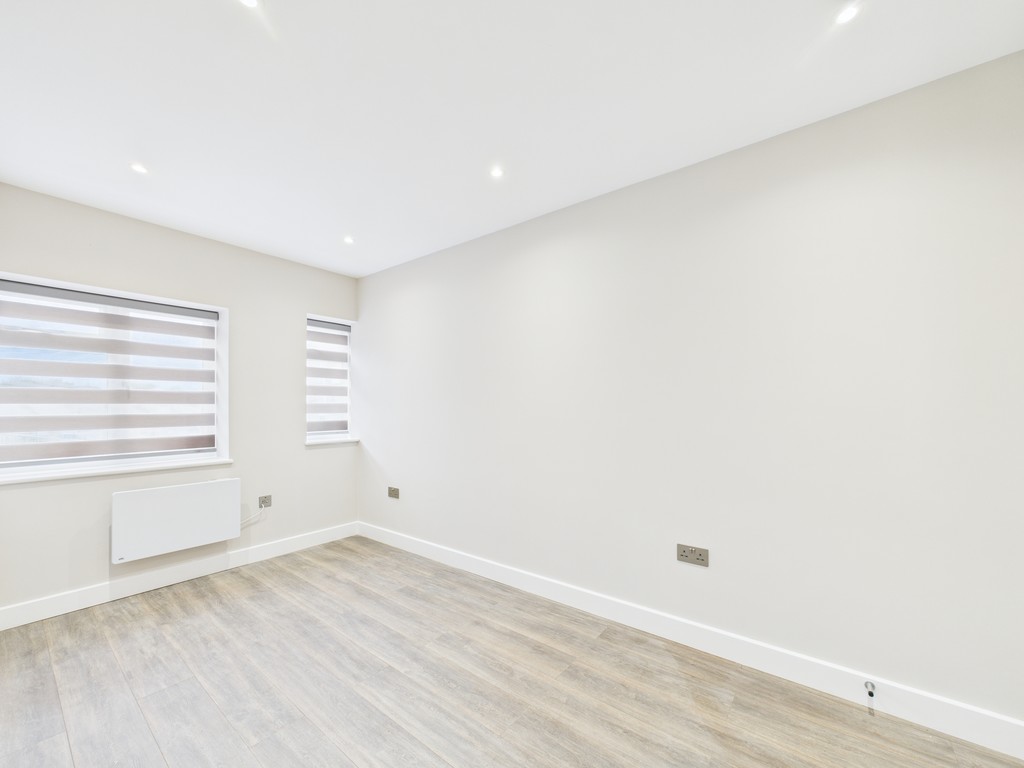 1 bed apartment to rent in London Road, Burgess Hill  - Property Image 3