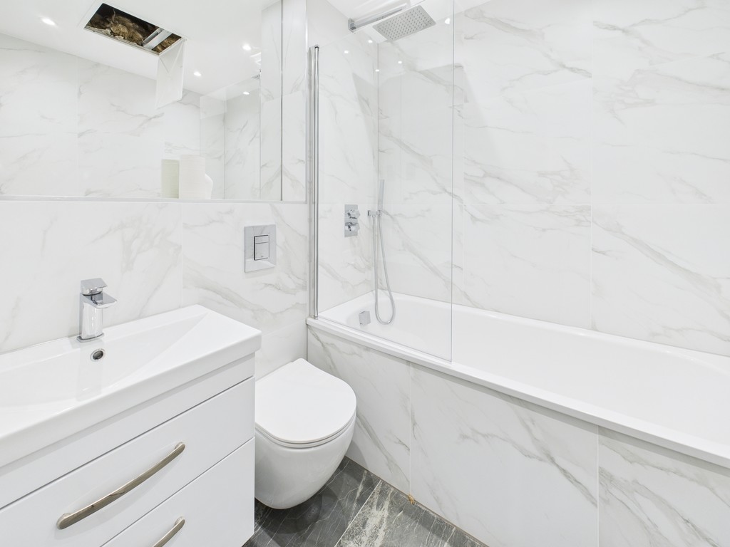 1 bed apartment to rent in London Road, Burgess Hill - Property Image 5