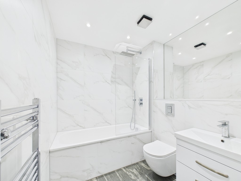 1 bed apartment to rent in London Road, Burgess Hill  - Property Image 2