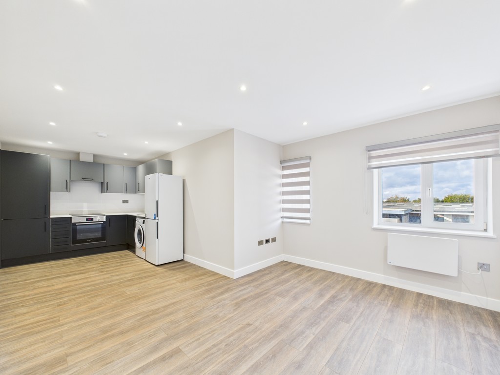 1 bed apartment to rent in London Road, Burgess Hill  - Property Image 3