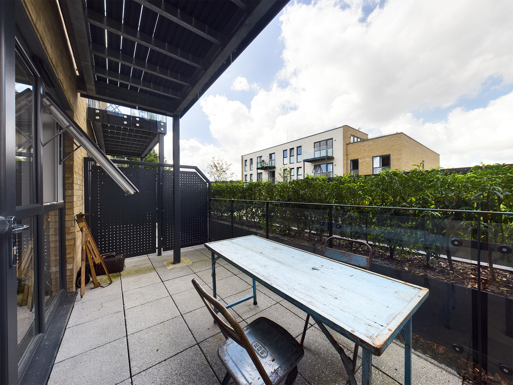 Studio flat to rent in The Paperyard, Horsham  - Property Image 5