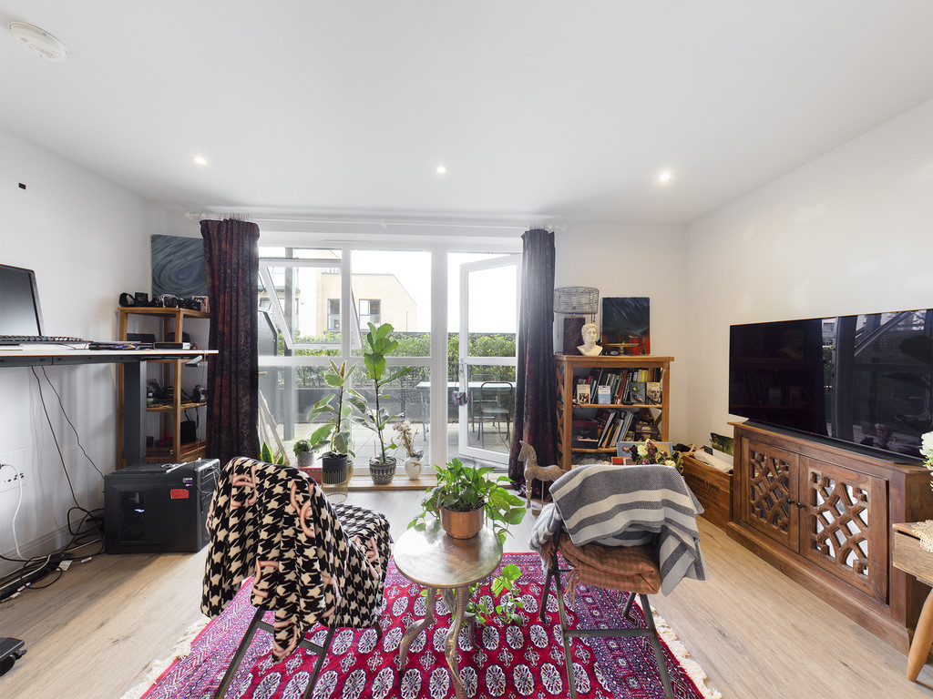 Studio flat to rent in The Paperyard, Horsham  - Property Image 7