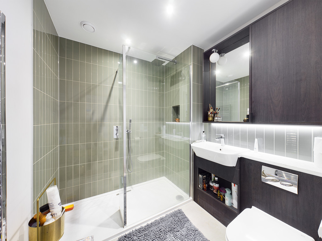 Studio flat to rent in The Paperyard, Horsham  - Property Image 8