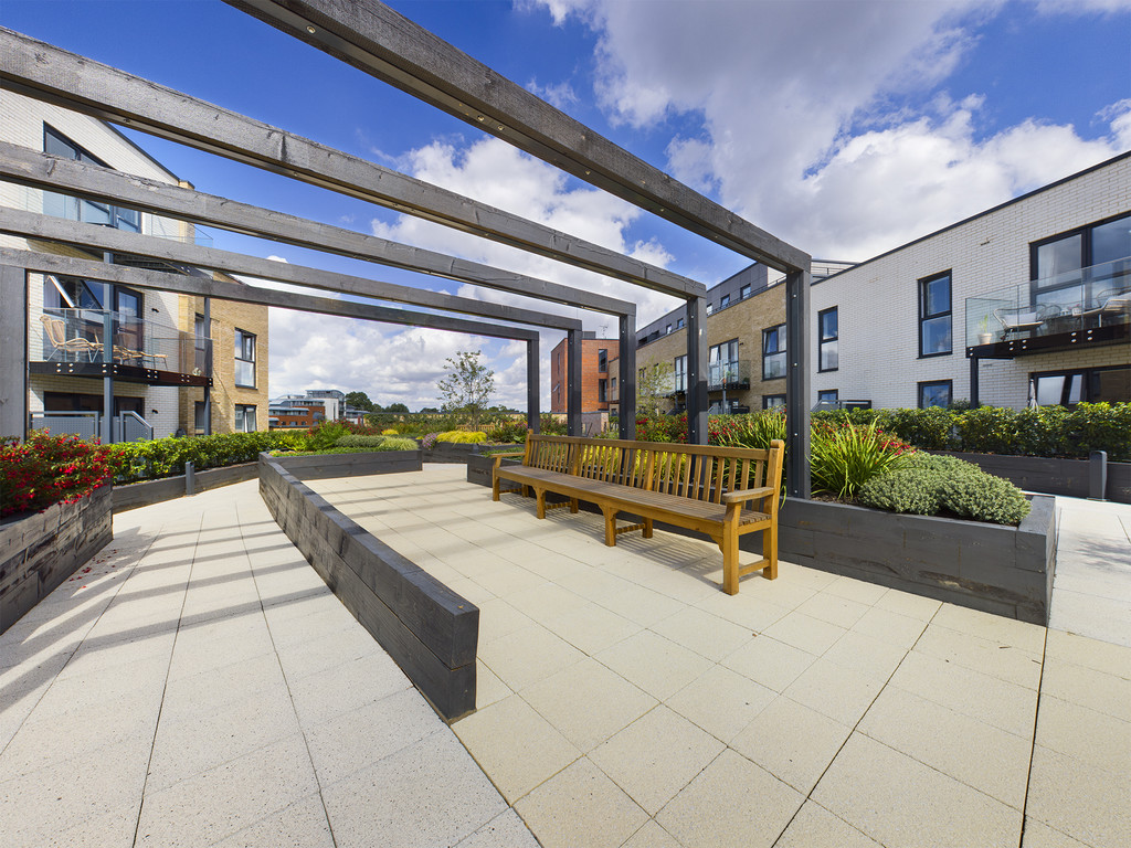 Studio flat to rent in The Paperyard, Horsham  - Property Image 10