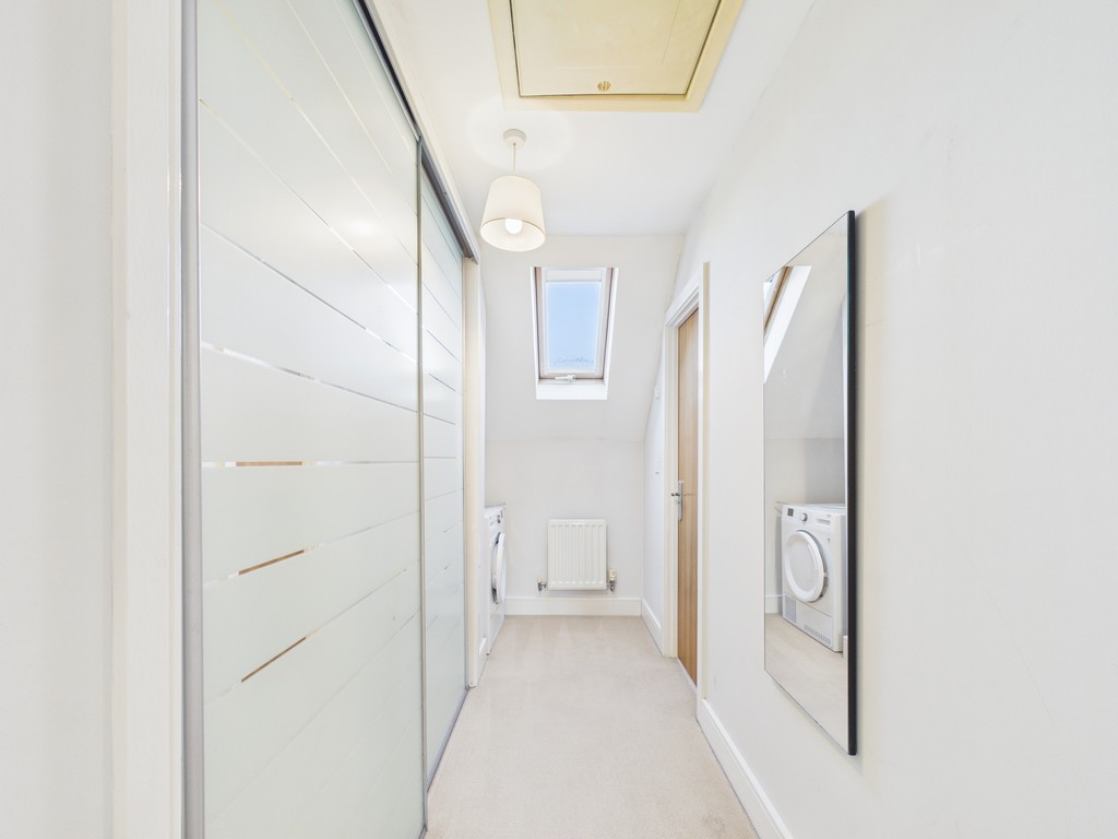 3 bed terraced house to rent in Wellswood, Haywards Heath  - Property Image 13