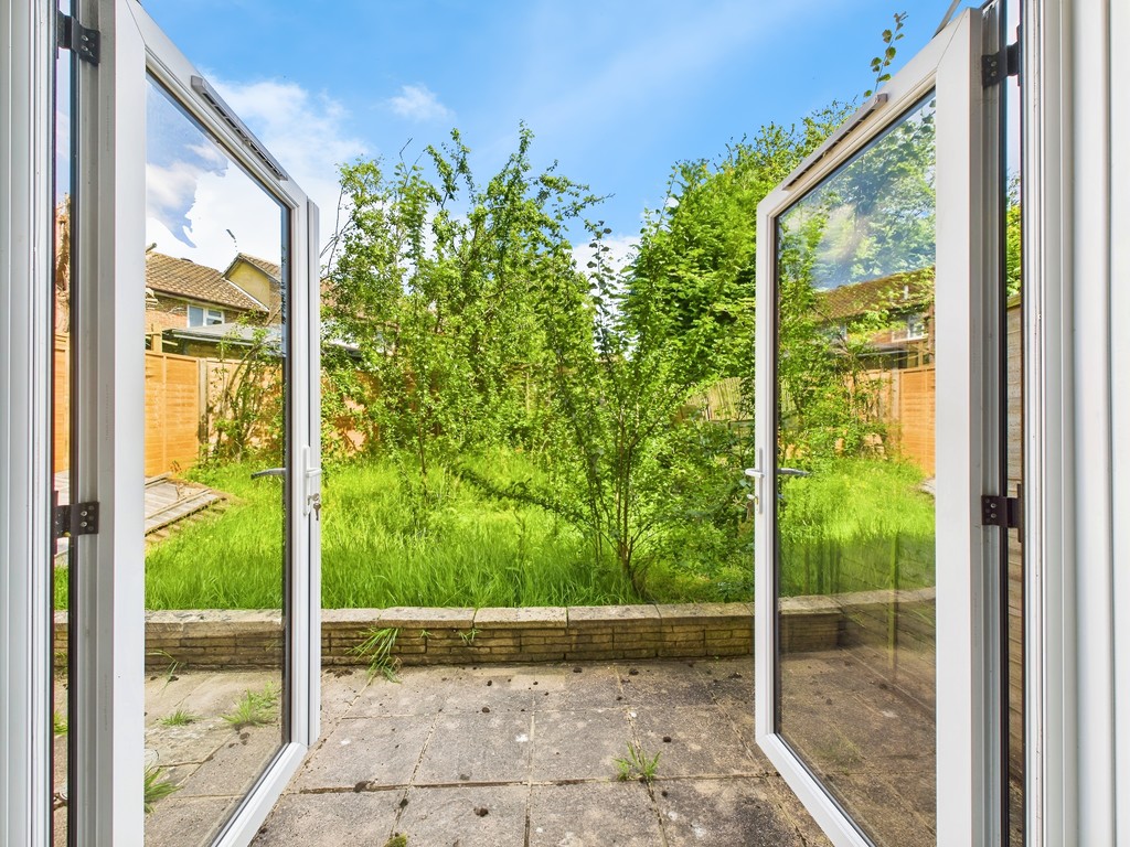 1 bed apartment to rent in Charrington Way, Broadbridge Heath  - Property Image 9