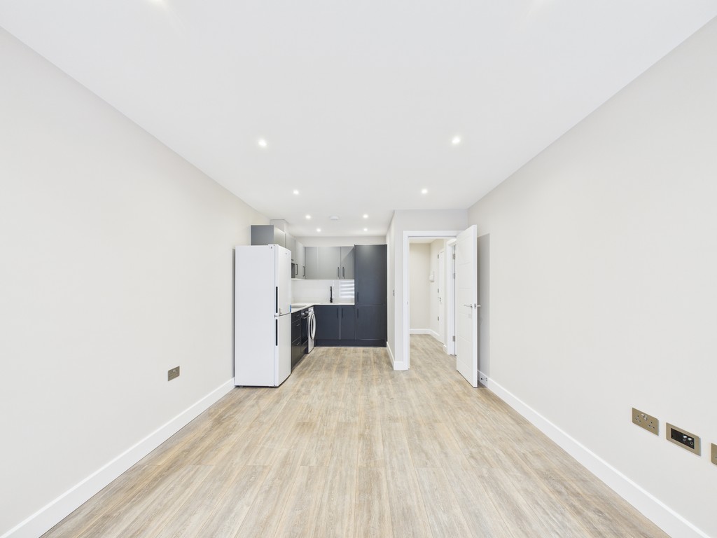 1 bed apartment to rent in London Road, Burgess Hill  - Property Image 3