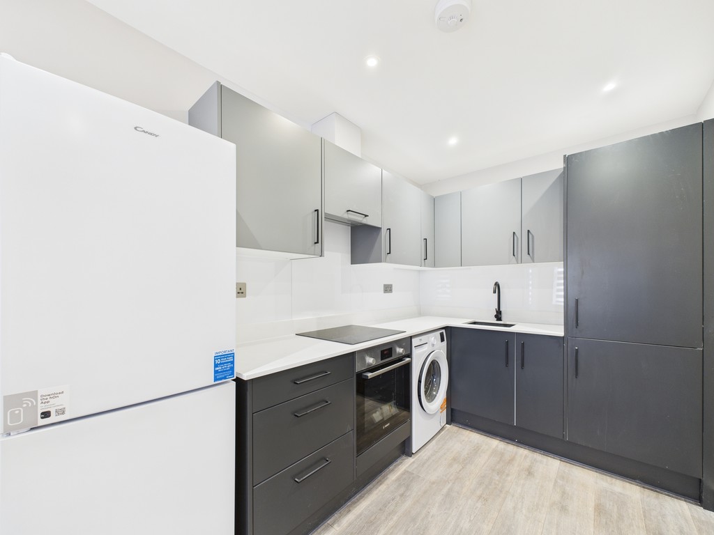 1 bed apartment to rent in London Road, Burgess Hill  - Property Image 2