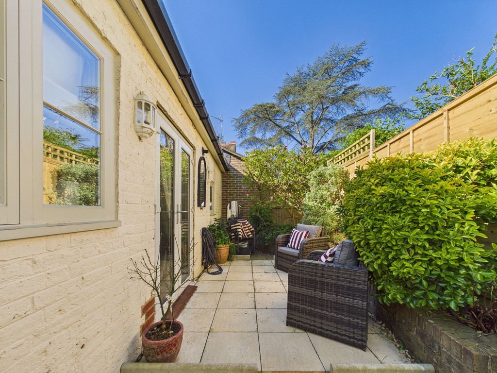 1 bed terraced bungalow to rent in Dairymans Cottages  - Property Image 8