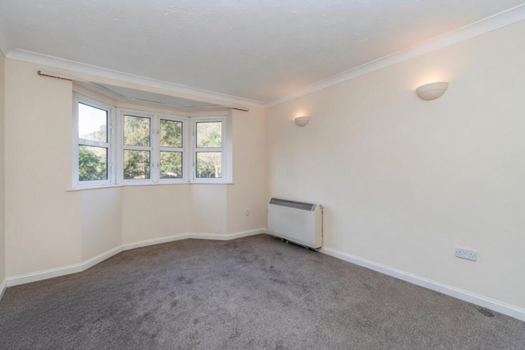 1 bed flat to rent in Westwood Road, Southampton  - Property Image 3
