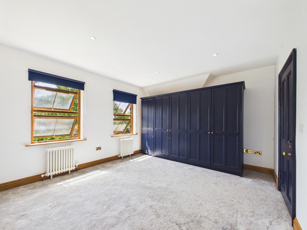 4 bed detached house to rent in Cowfold Road, Bolney  - Property Image 9
