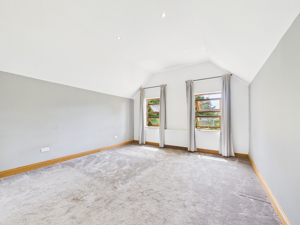 4 bed detached house to rent in Cowfold Road, Bolney  - Property Image 6