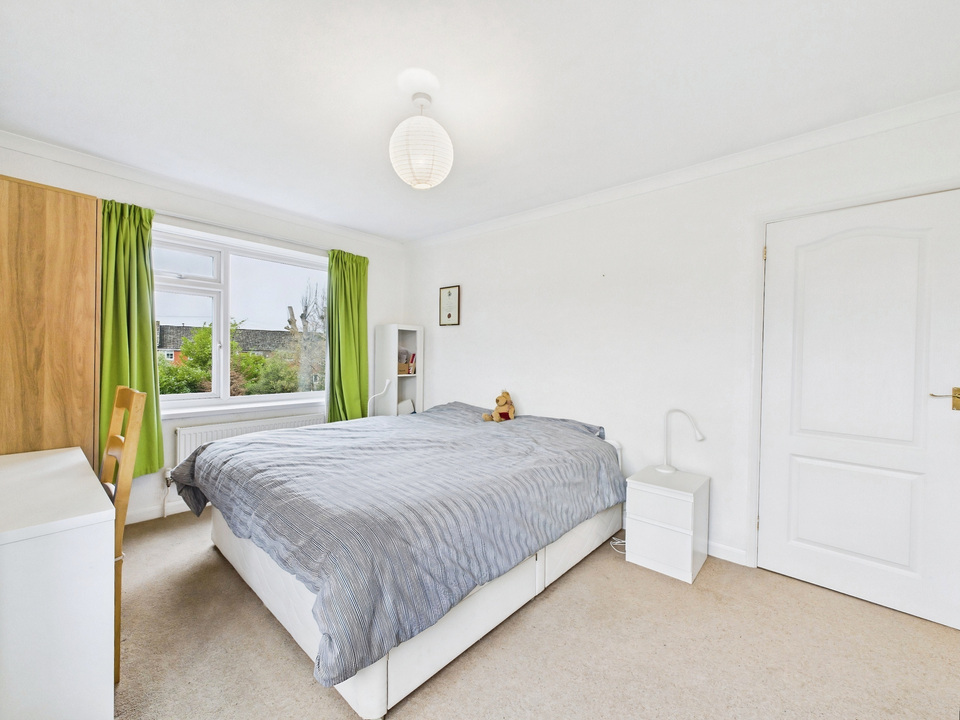 4 bed detached house for sale in Lambs Farm Road, Horsham - Property Image 7