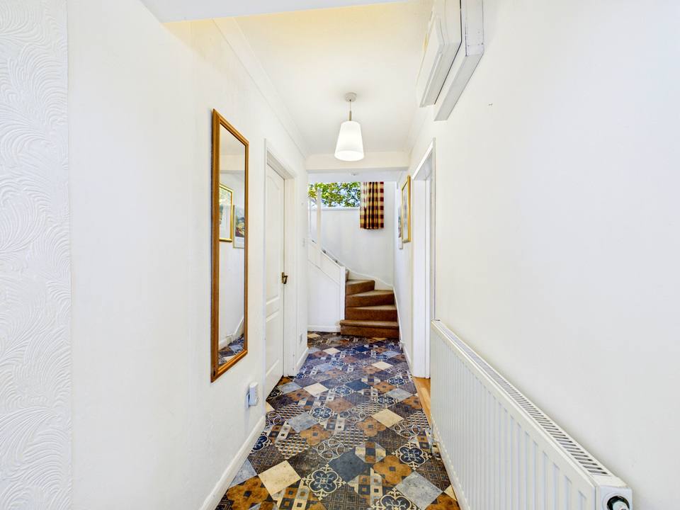 4 bed detached house for sale in Lambs Farm Road, Horsham  - Property Image 7