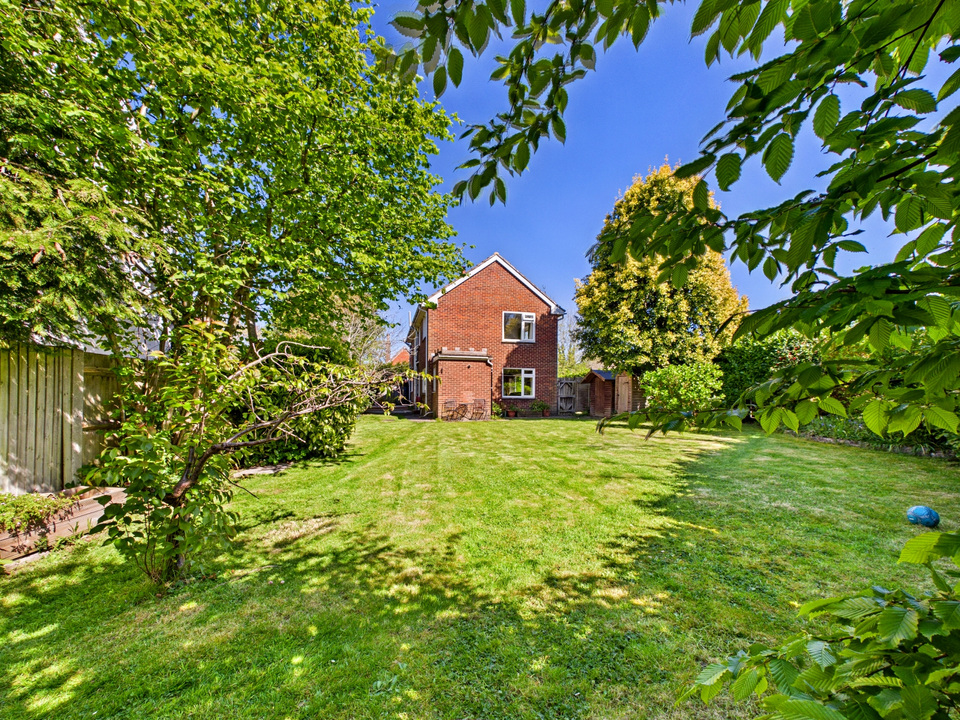 4 bed detached house for sale in Lambs Farm Road, Horsham  - Property Image 2