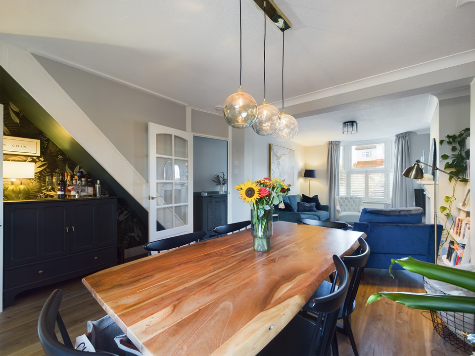 3 bed terraced house for sale in Oakhill Road, Horsham - Property Image 4