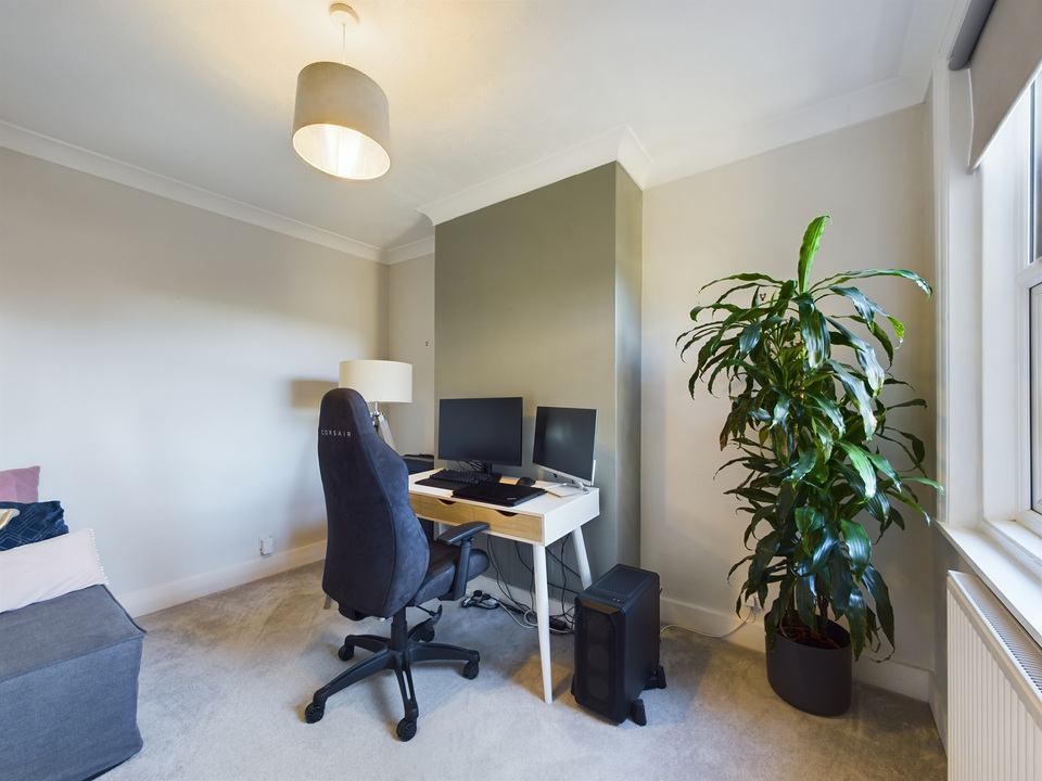 3 bed terraced house for sale in Oakhill Road, Horsham - Property Image 8