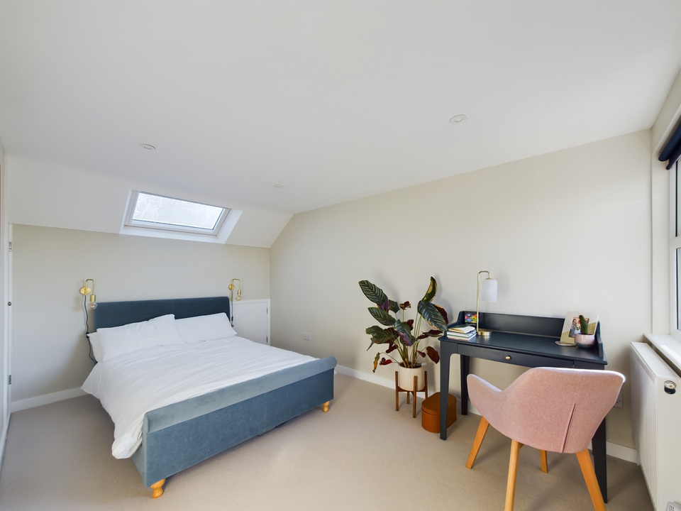 3 bed terraced house for sale in Oakhill Road, Horsham - Property Image 10