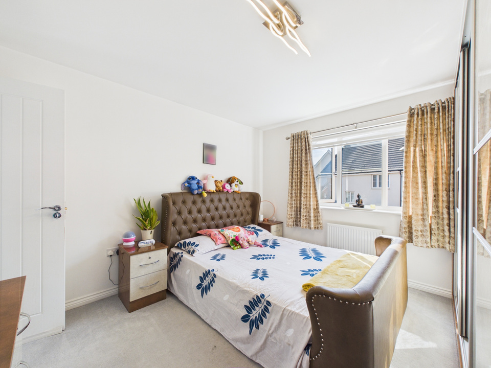 4 bed detached house for sale in Tributary Lane, Faygate, Horsham, RH12 0BQ - Property Image 5