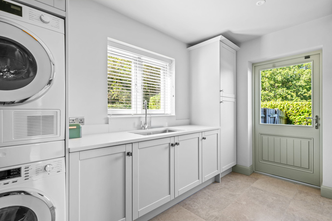 5 bed detached house for sale in Warninglid Lane, Warninglid  - Property Image 15