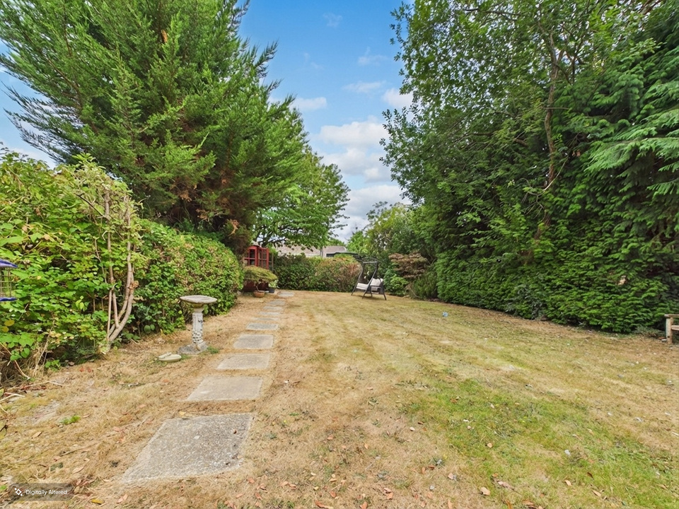 4 bed detached house for sale in Brambling Road, Horsham, West Sussex  - Property Image 16