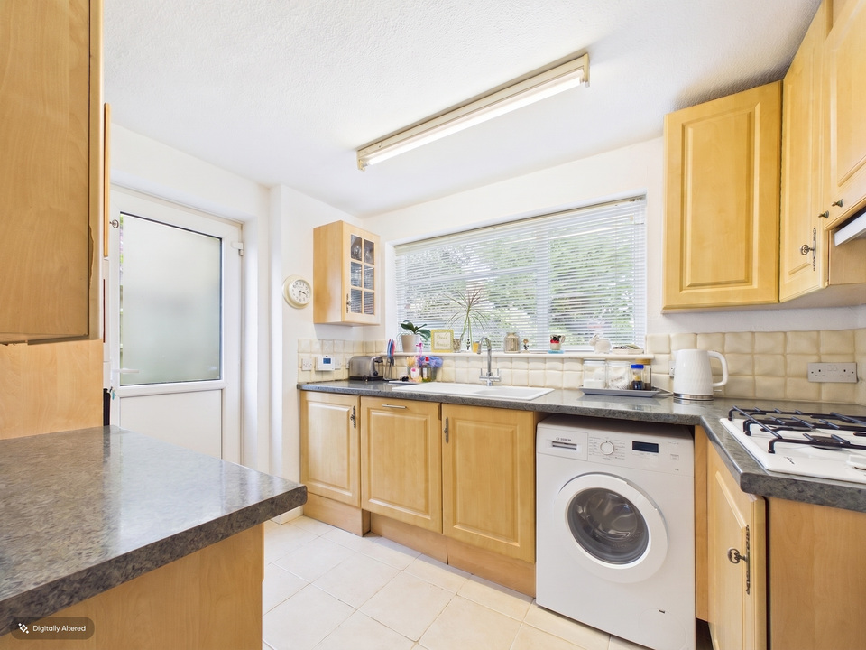 4 bed detached house for sale in Brambling Road, Horsham, West Sussex  - Property Image 3