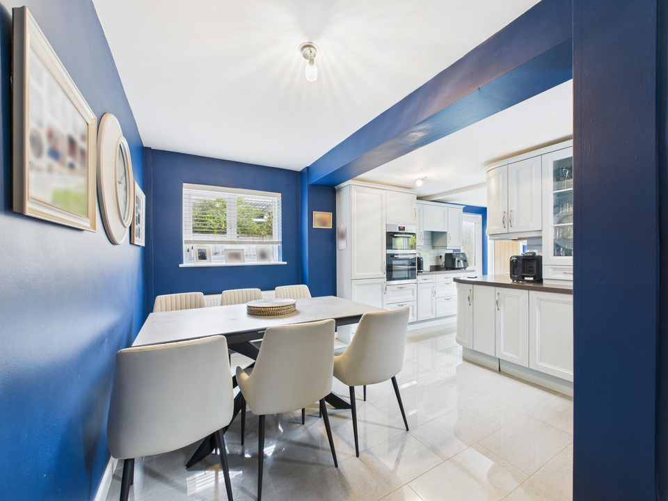 3 bed semi-detached house for sale in Littleworth Lane, Partridge Green  - Property Image 5