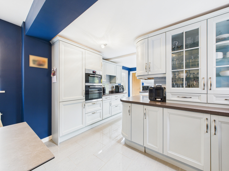 3 bed semi-detached house for sale in Littleworth Lane, Partridge Green  - Property Image 13