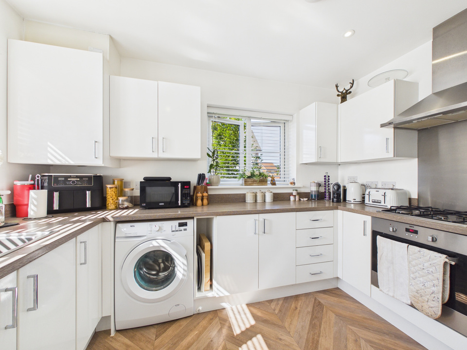 3 bed semi-detached house for sale in Onslow Walk, Broadbridge Heath, RH12 3XJ  - Property Image 12