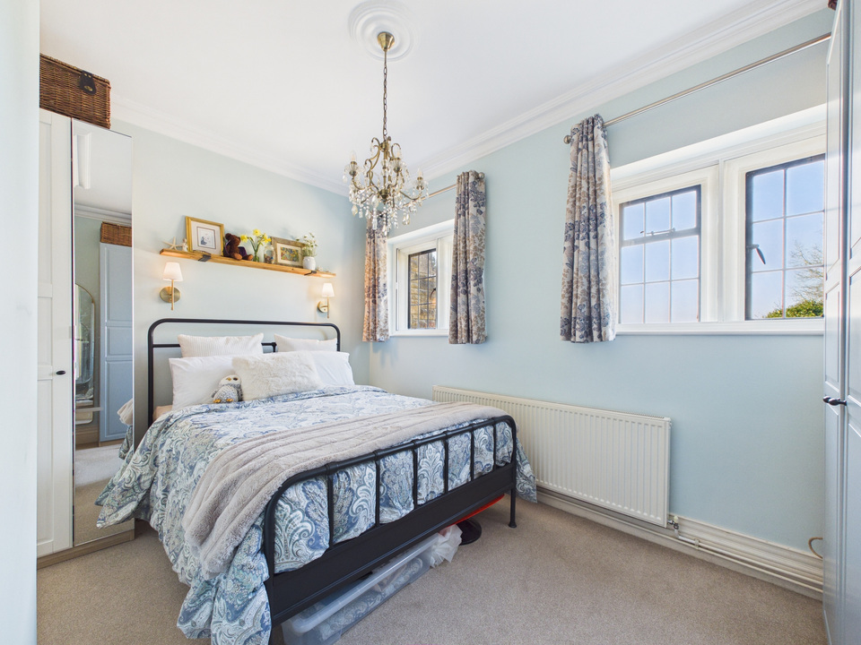 2 bed apartment for sale in The Apartment, Roffey Park, Forest Road, Horsham, West Sussex  - Property Image 6