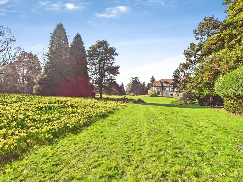 2 bed apartment for sale in The Apartment, Roffey Park, Forest Road, Horsham, West Sussex  - Property Image 22