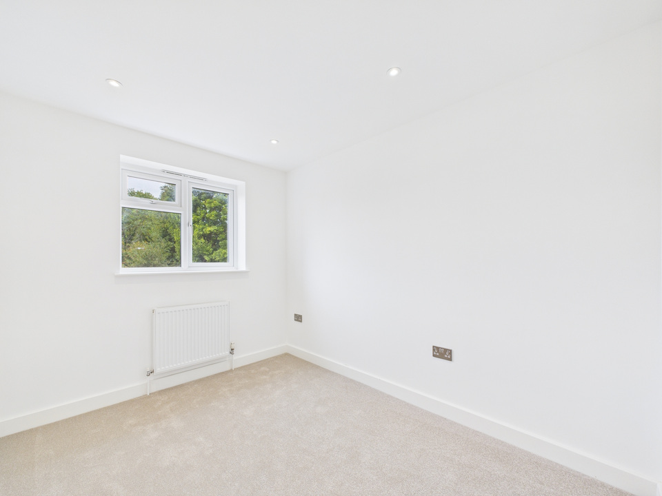 2 bed semi-detached house for sale in Timber Mill, Southwater - Property Image 5