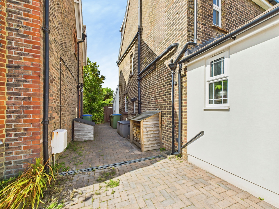 4 bed detached house for sale in Rusper Road, Horsham - Property Image 24