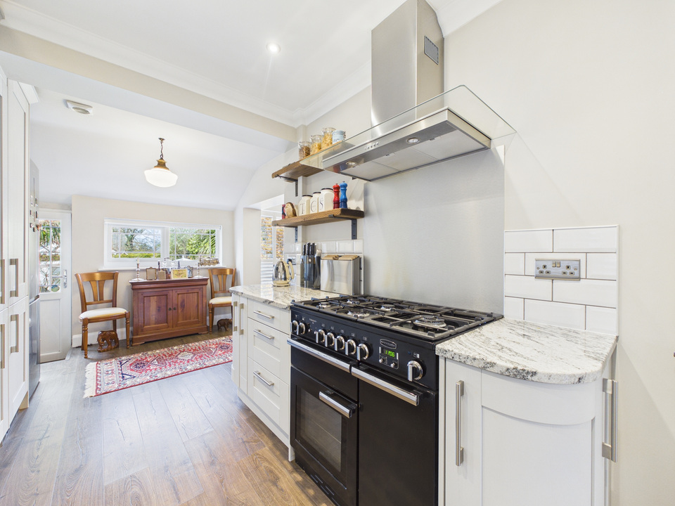 4 bed detached house for sale in Rusper Road, Horsham - Property Image 7