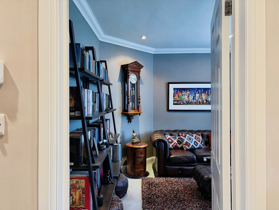 4 bed detached house for sale in Rusper Road, Horsham - Property Image 8