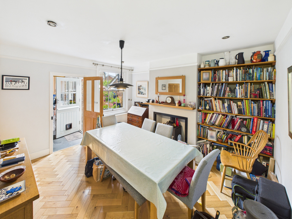 3 bed terraced house for sale in Denne Road, Horsham  - Property Image 3