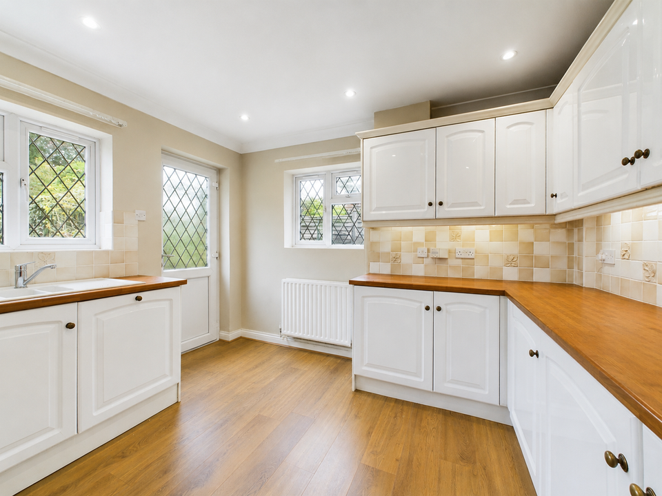 2 bed detached bungalow for sale in Depot Road, Horsham, West Sussex  - Property Image 3