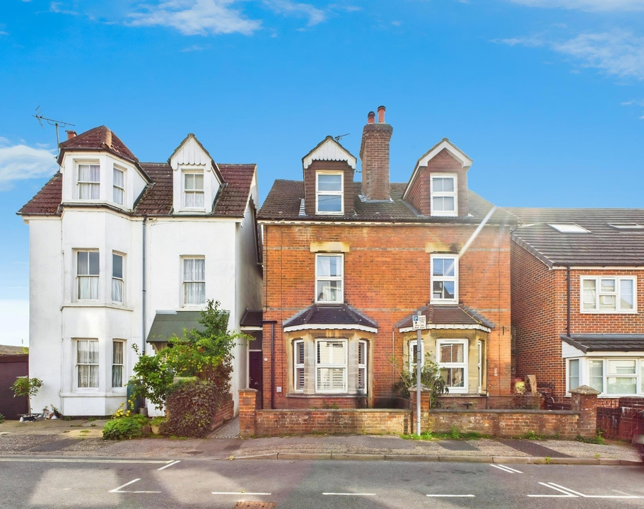 3 bed semi-detached house for sale in Denne Parade, Horsham