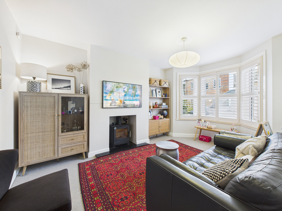 3 bed semi-detached house for sale in Denne Parade, Horsham - Property Image 2